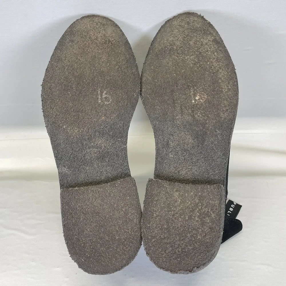 New Republic Chelsea Boots Mens Size 9 Black Suede Pull On Crepe Sole Shoes